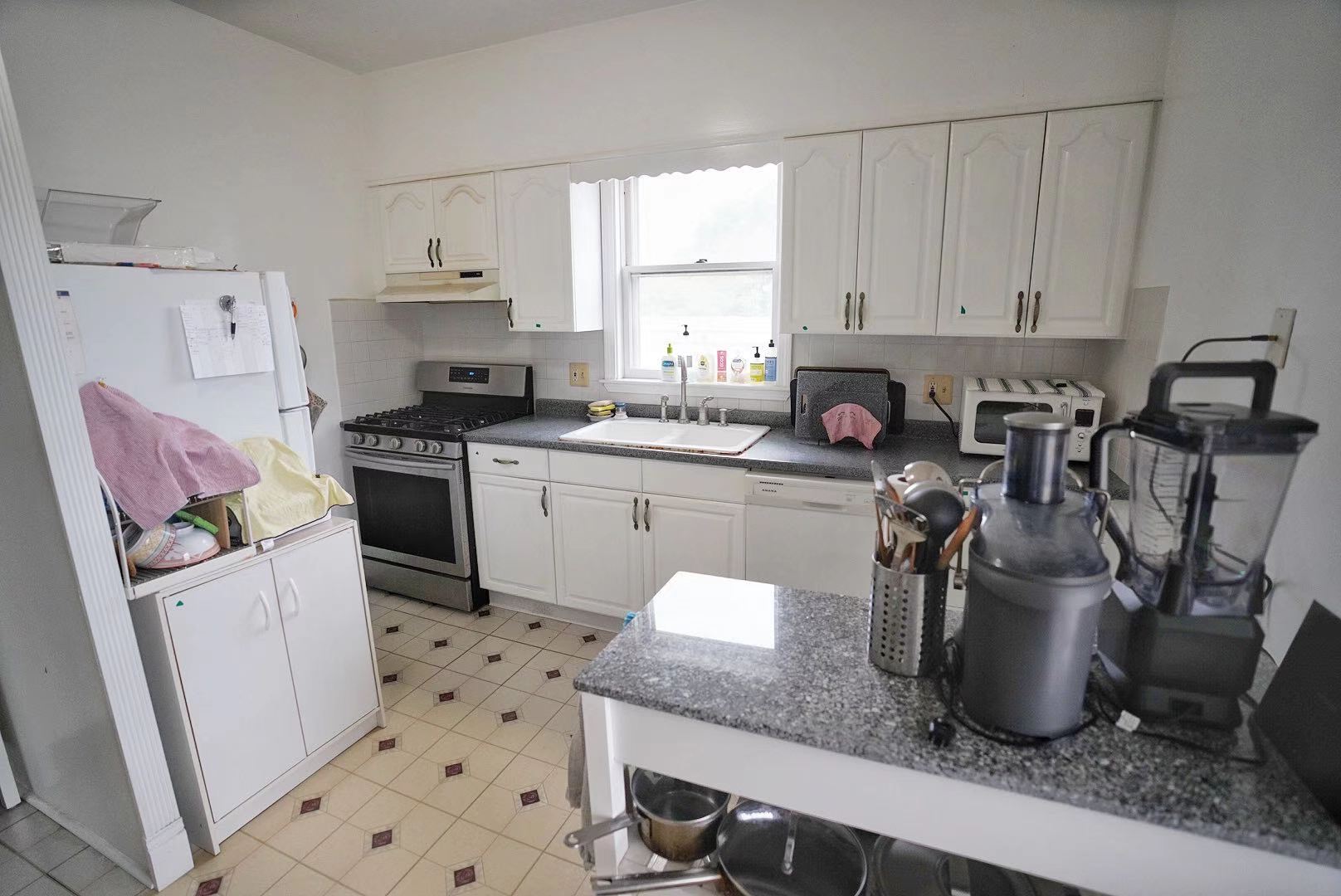 64 Willow St, East Cambridge