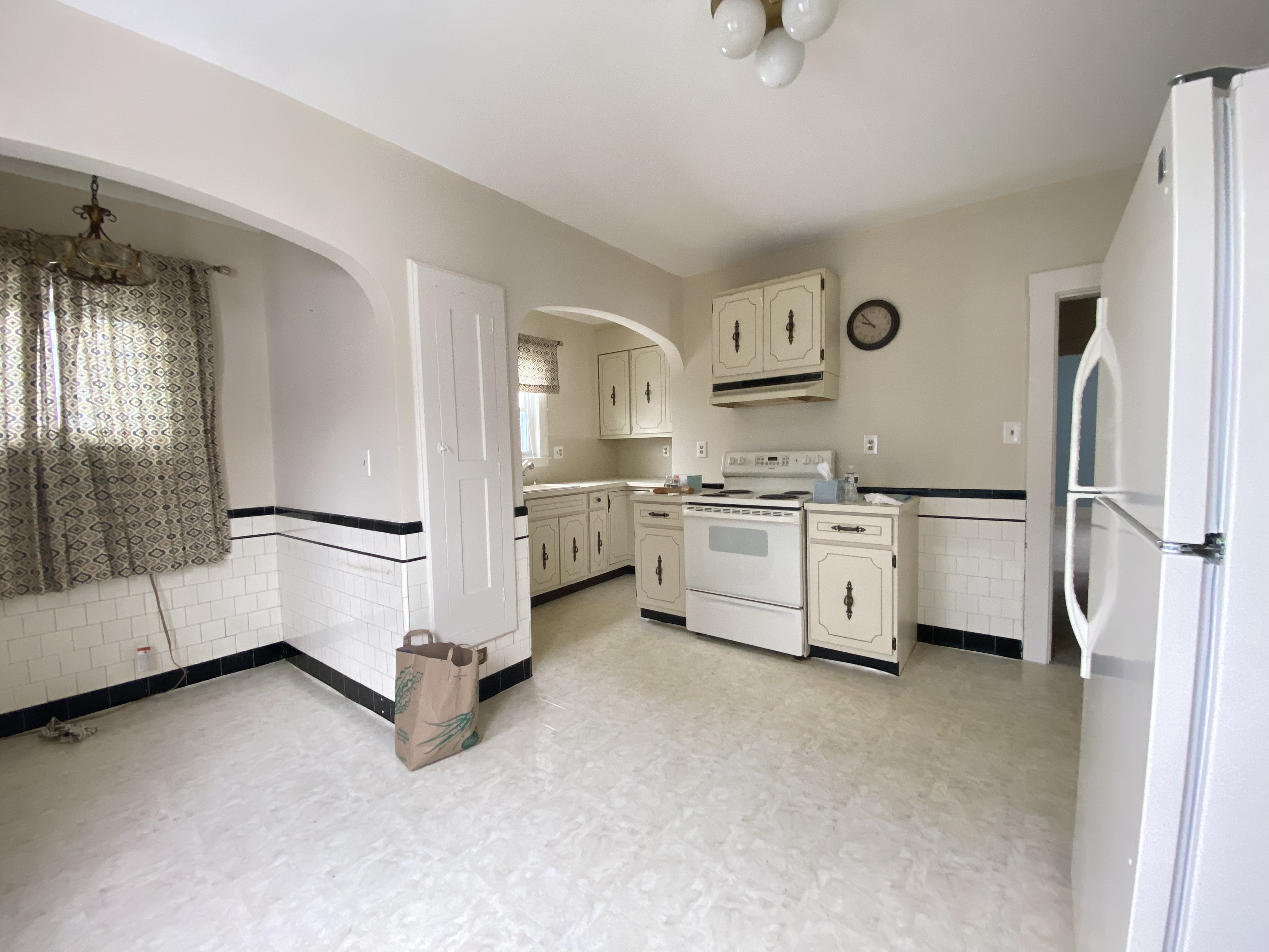 141 Jordan Rd, Coolidge Corner