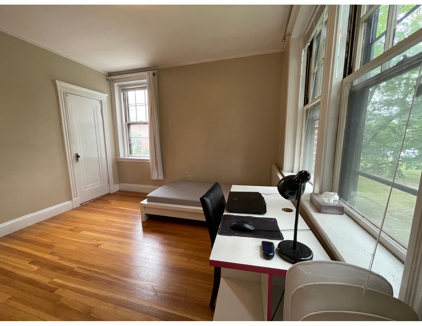 1988 Commonwealth Ave, Brighton