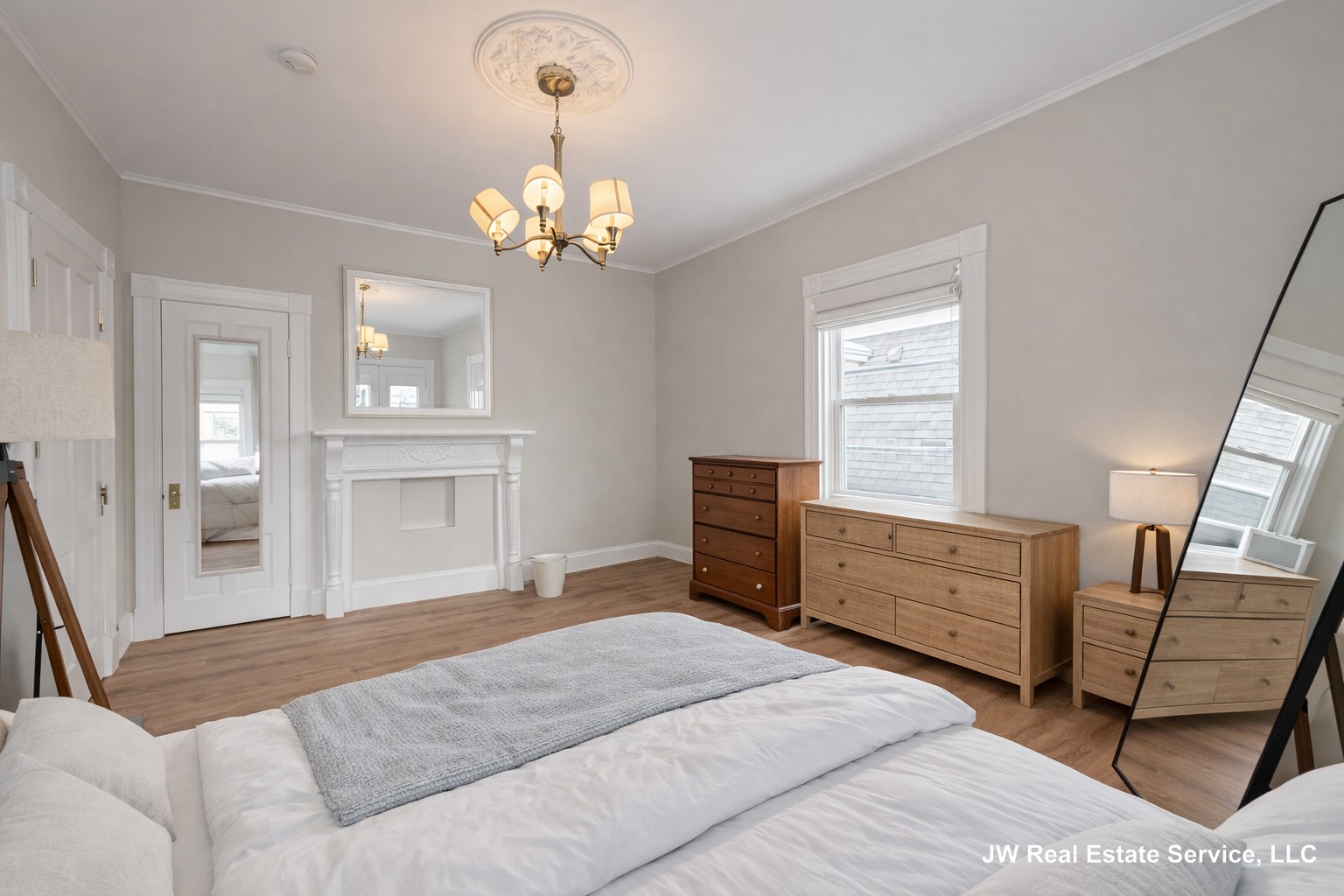 Photos of apartment on washington St.,Cambridge MA 02139