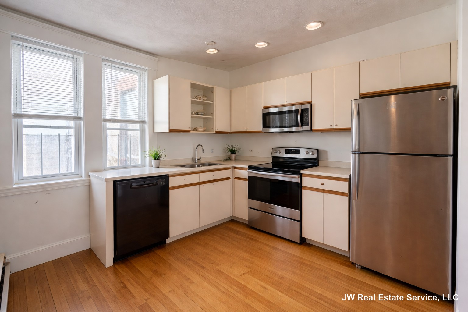 Photos of apartment on Chestnut Hill Ave.,Boston MA 02135