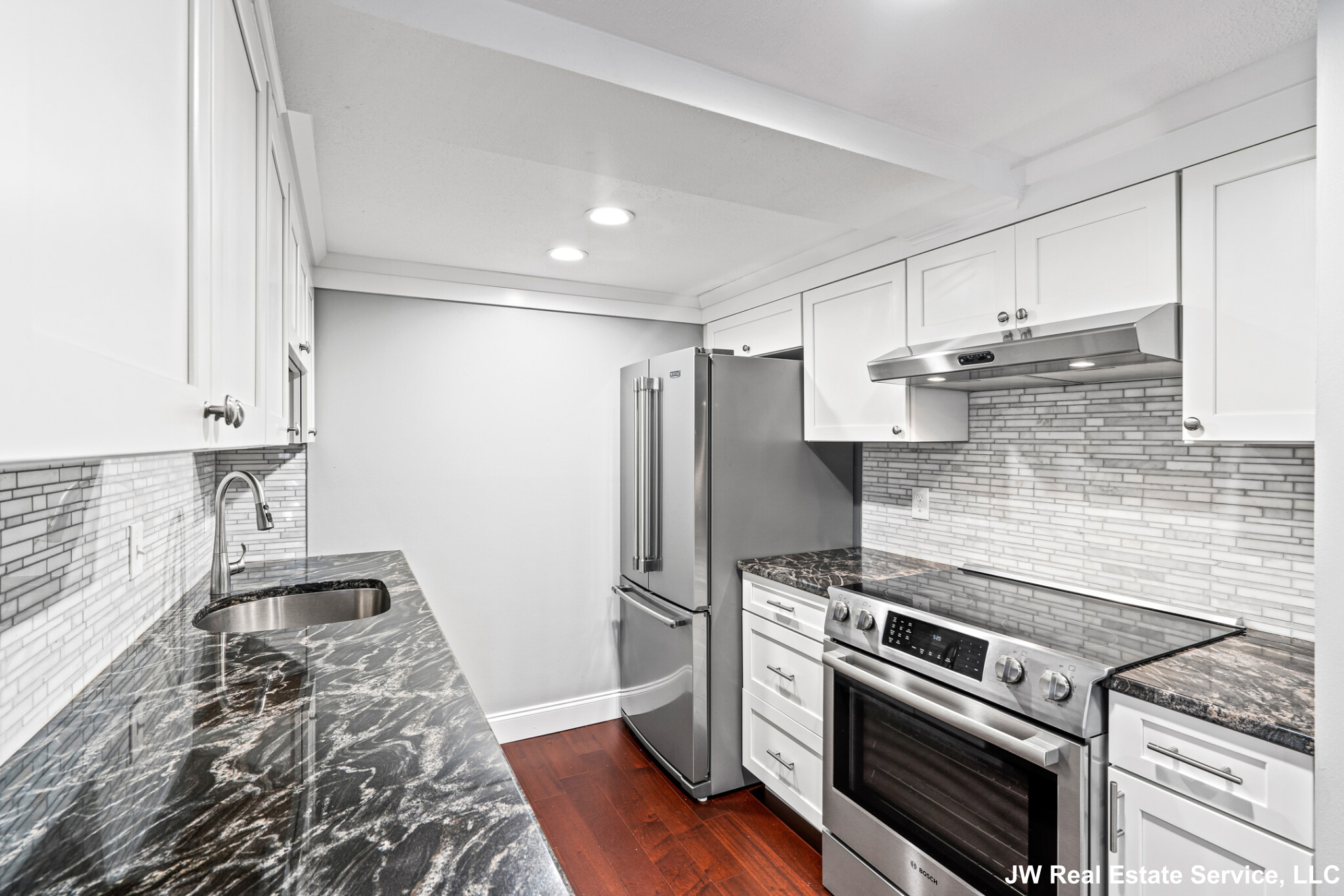 108 Peterborough St, Fenway