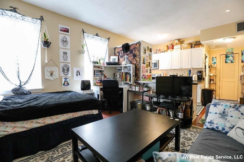 Photos of apartment on Telford St.,Boston MA 02135