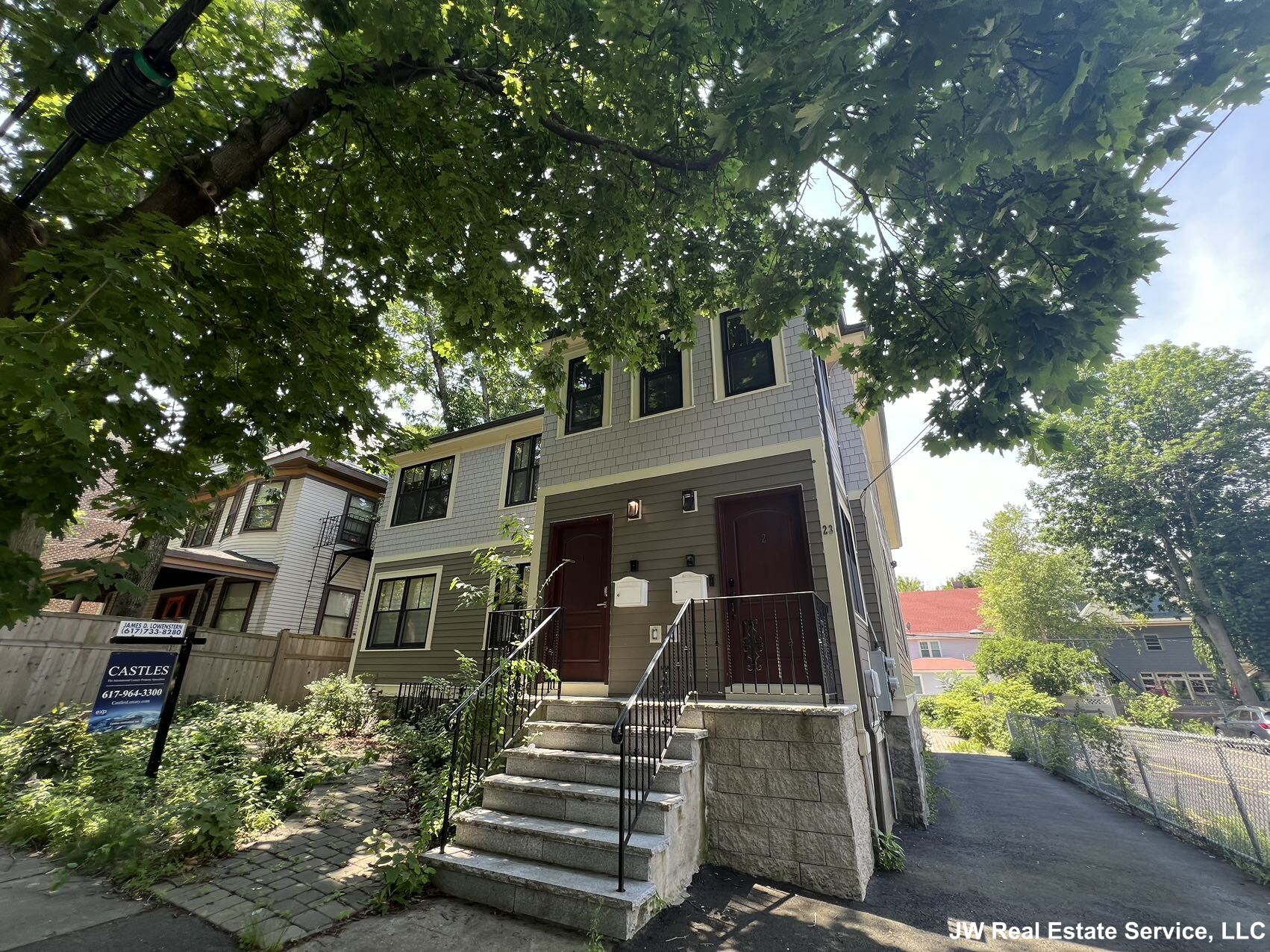 23 Winslow Rd, North Brookline