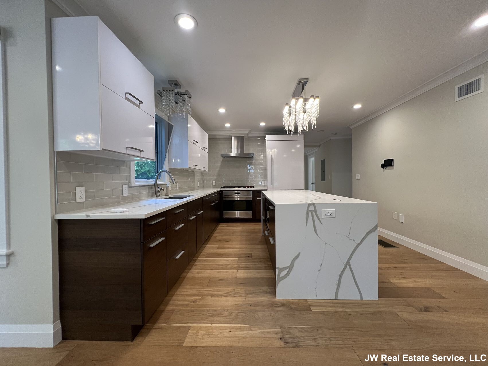 23 Winslow Rd, North Brookline