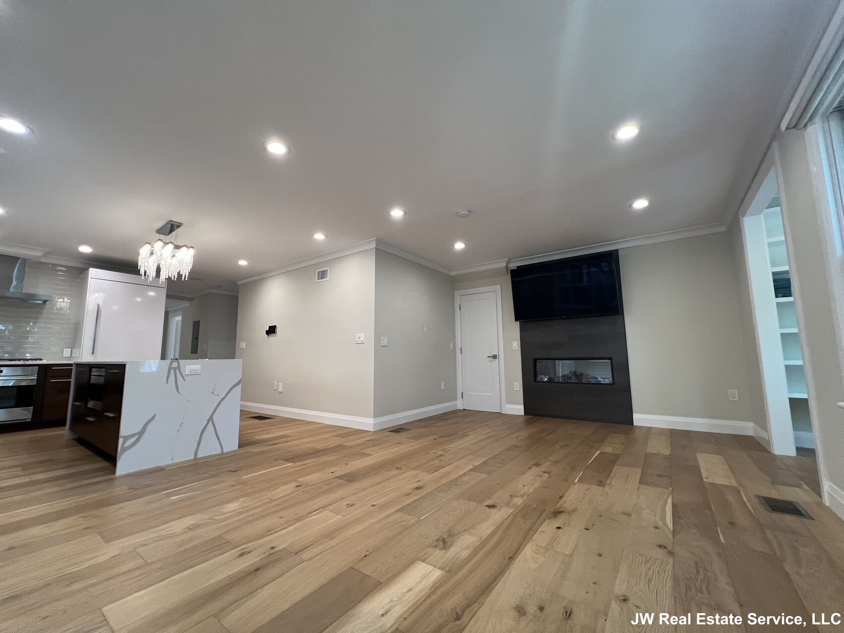 23 Winslow Rd, North Brookline