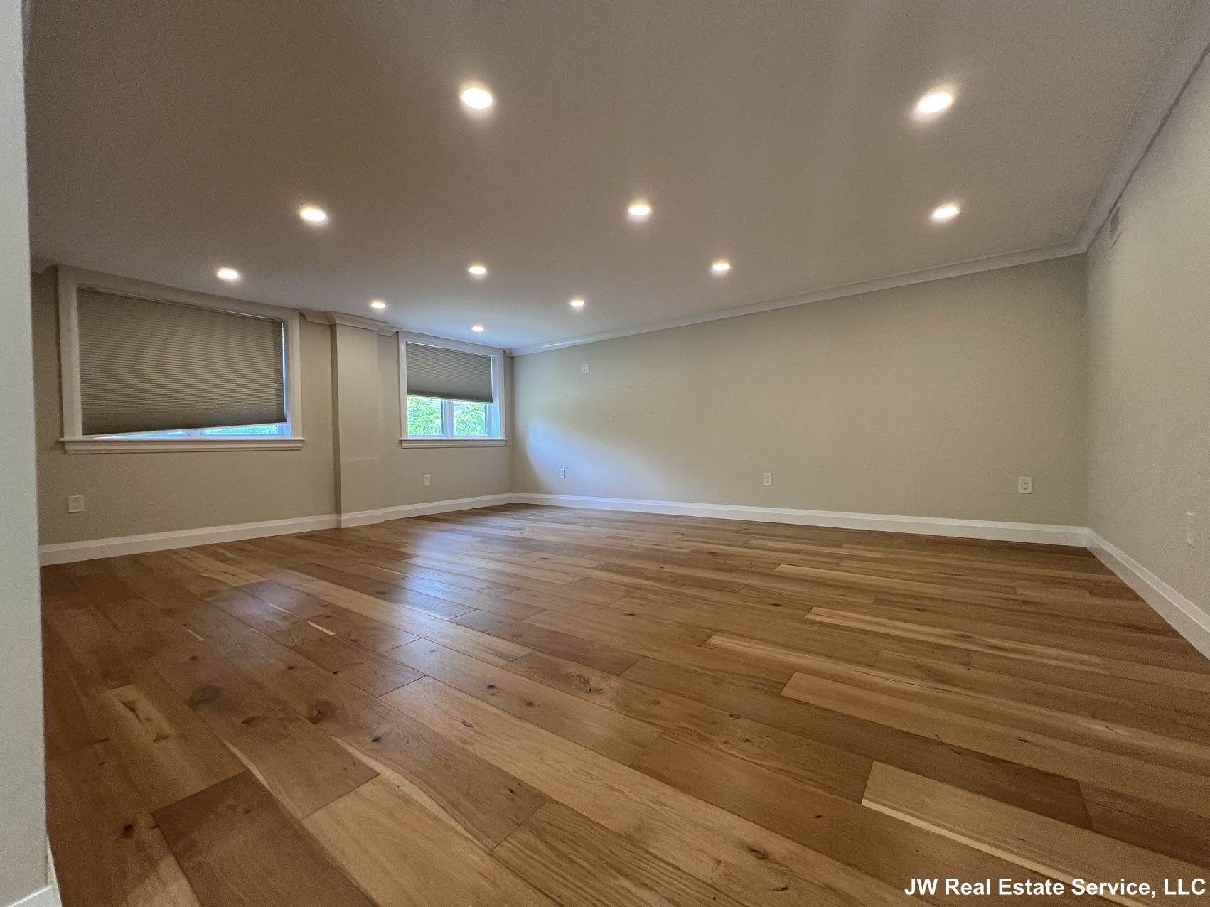 23 Winslow Rd, North Brookline