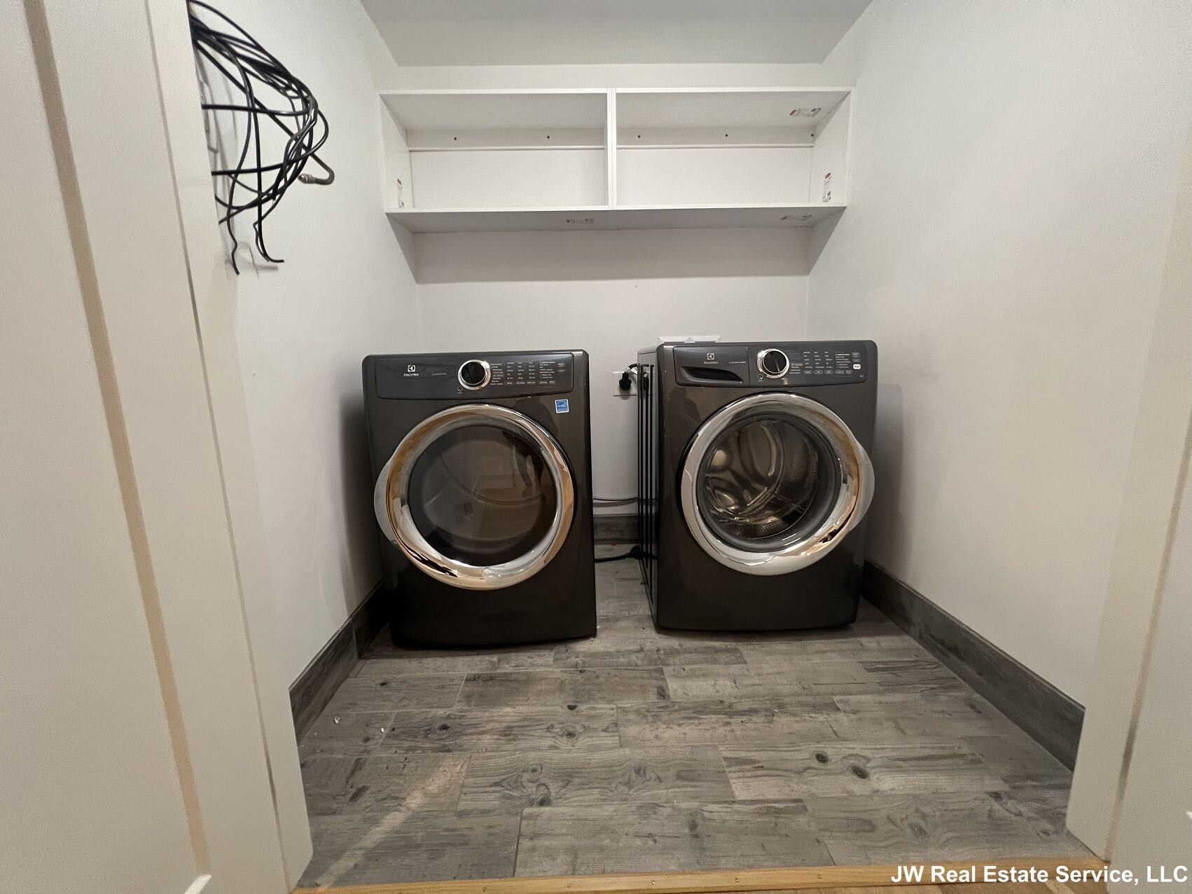 23 Winslow Rd, North Brookline