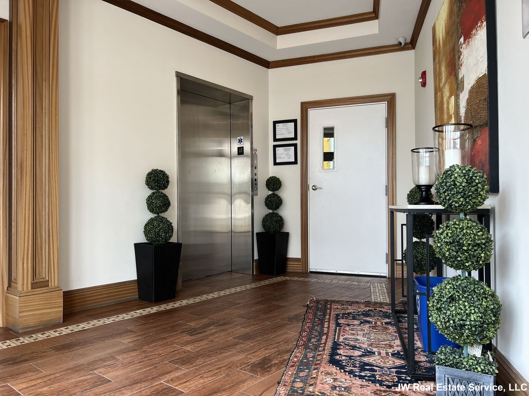 463 Rutherford Ave, Charlestown