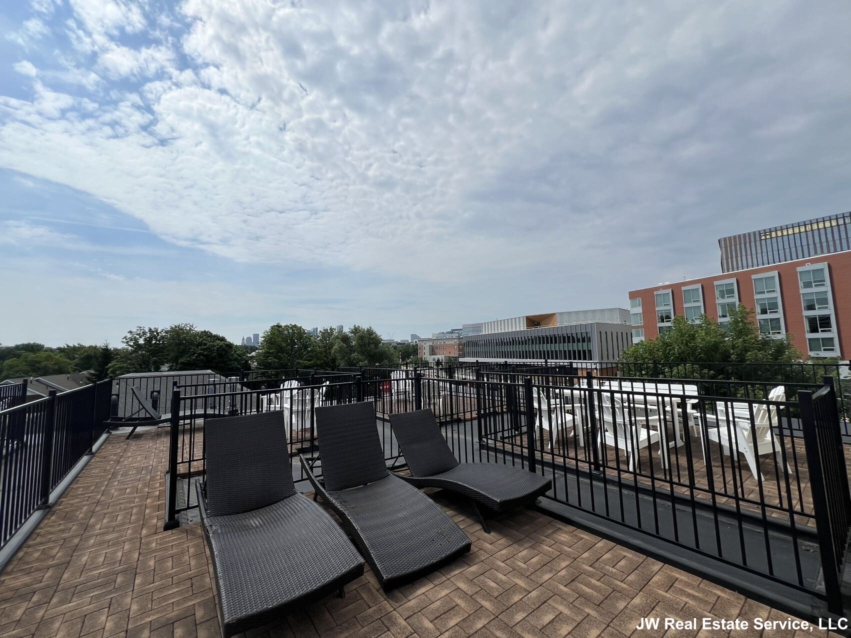 463 Rutherford Ave, Charlestown