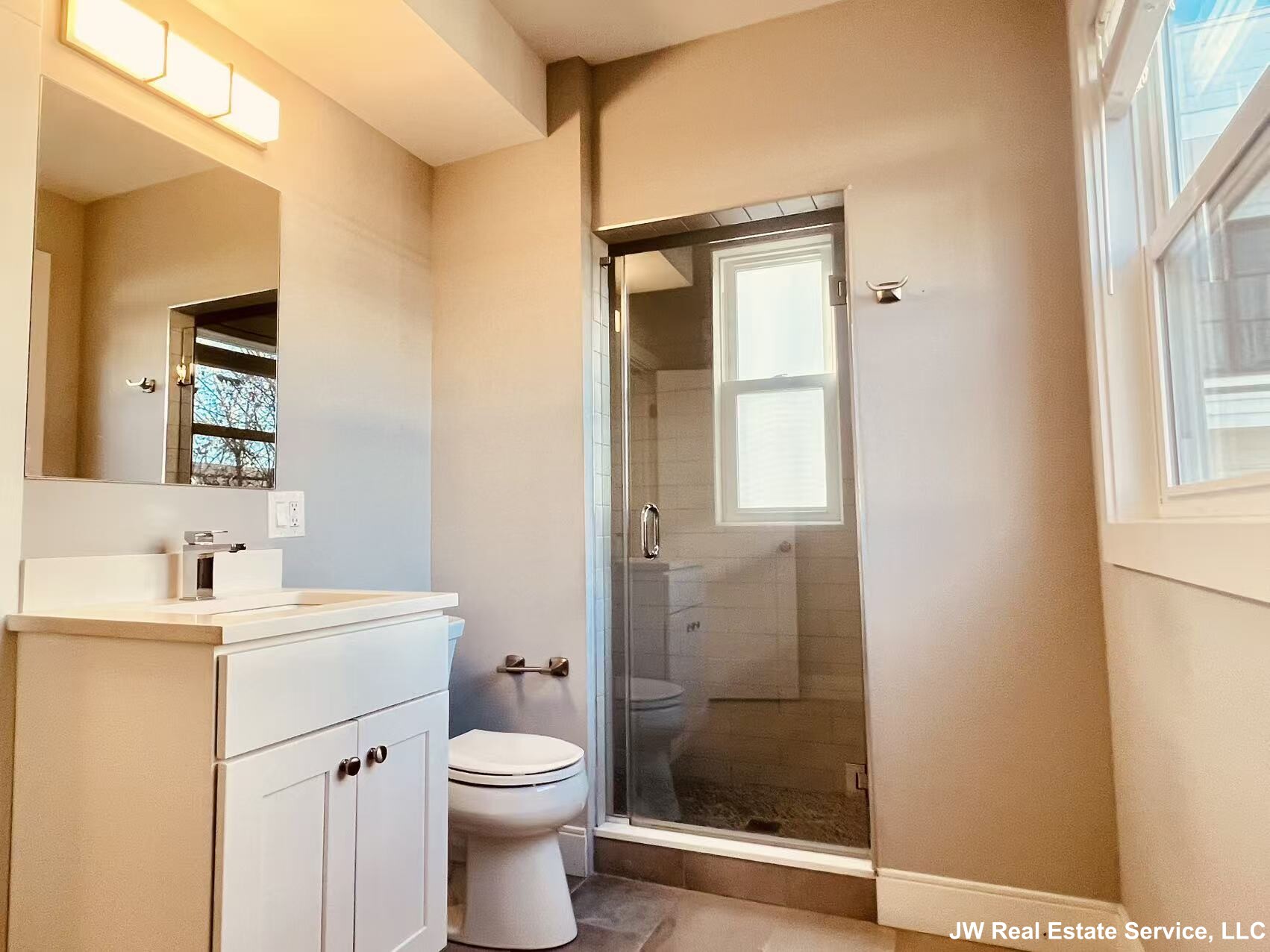 Photos of apartment on Plymouth St.,Cambridge MA 02141