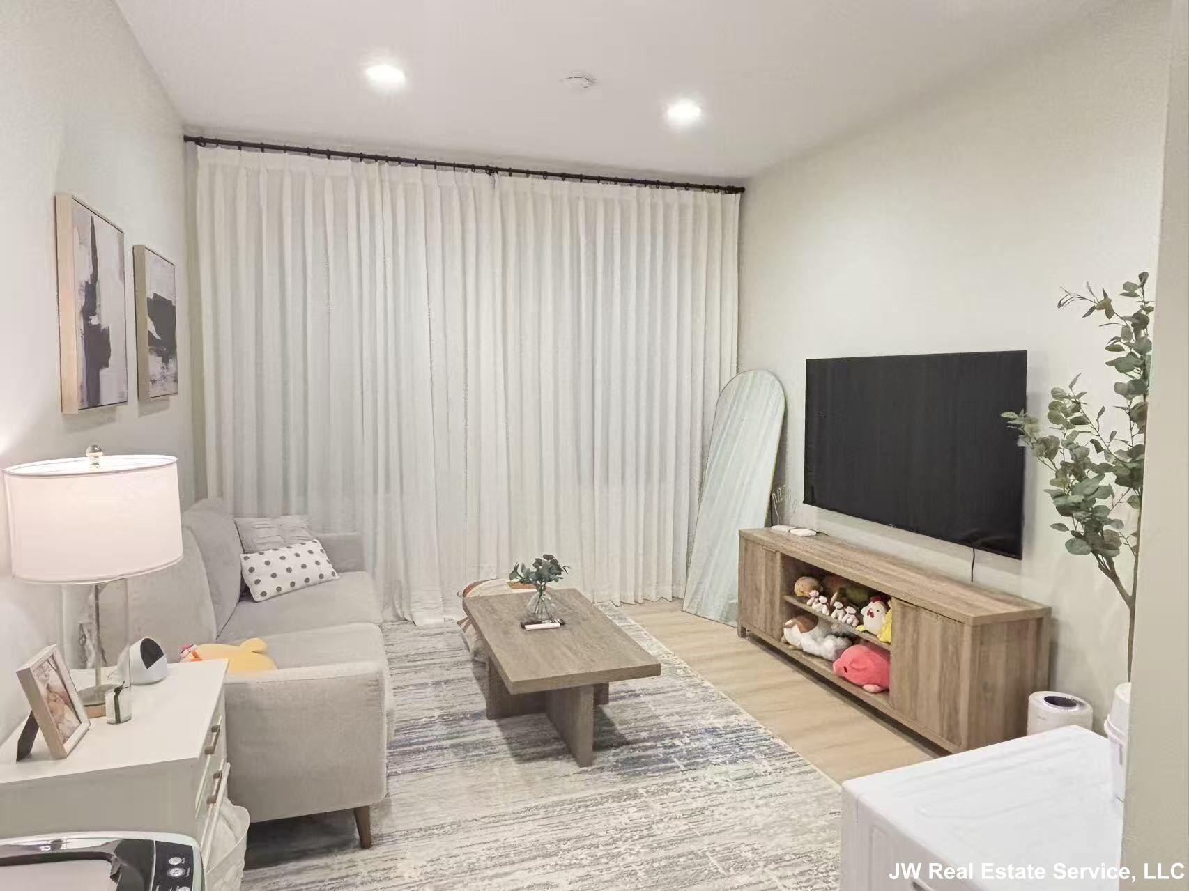 Photos of apartment on Colborne Rd.,Boston MA 02135