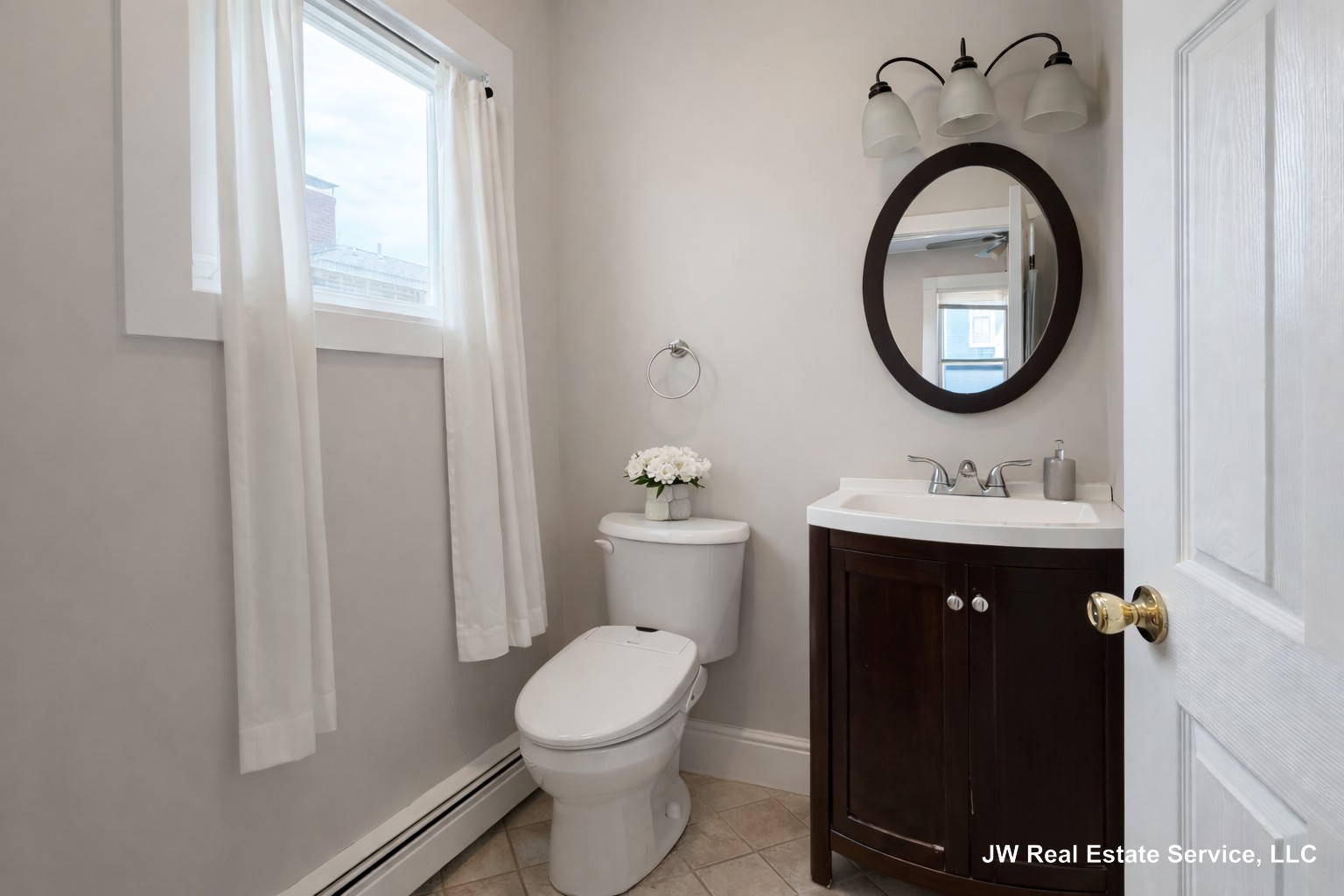 Photos of apartment on washington St.,Cambridge MA 02139