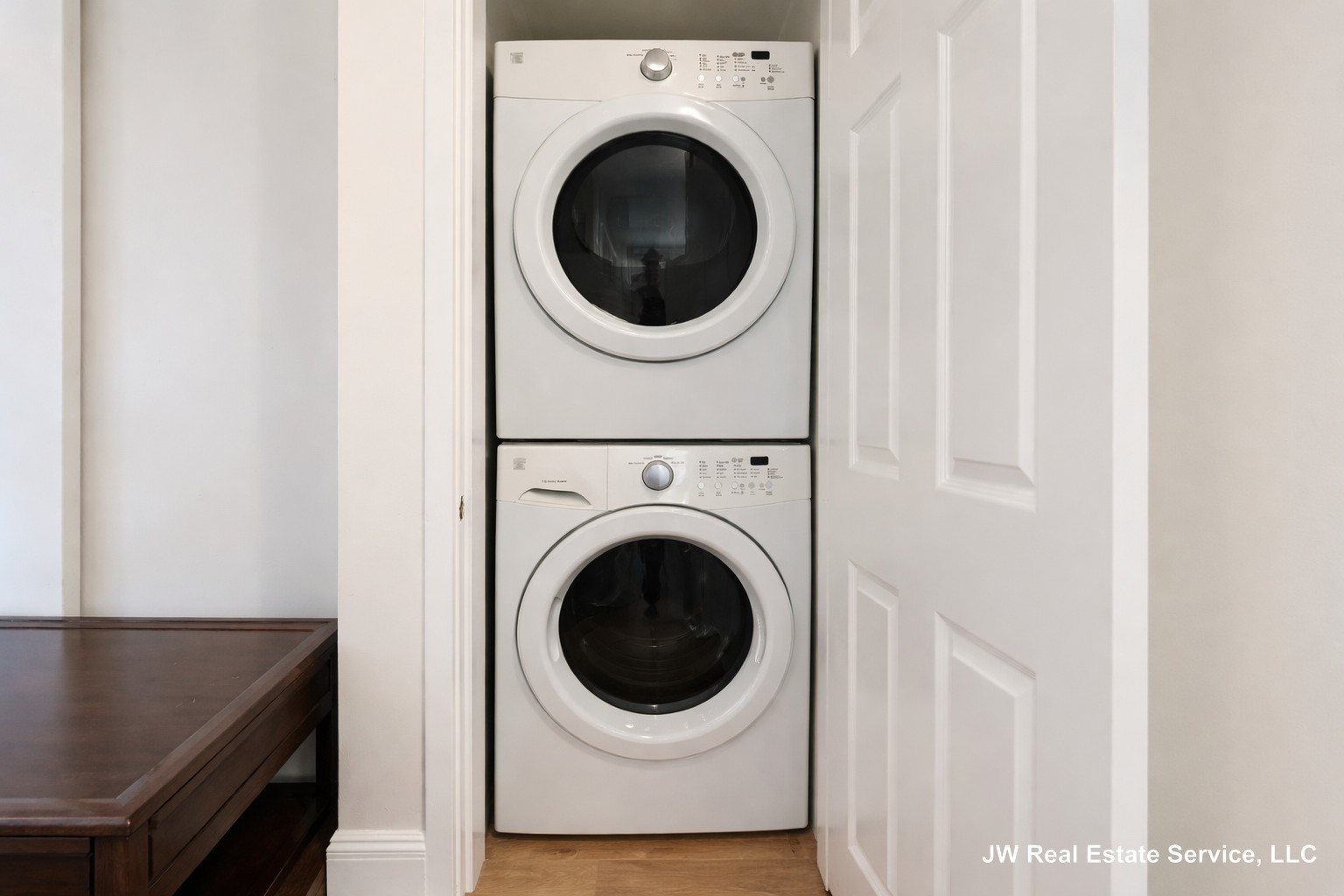 Photos of apartment on washington St.,Cambridge MA 02139