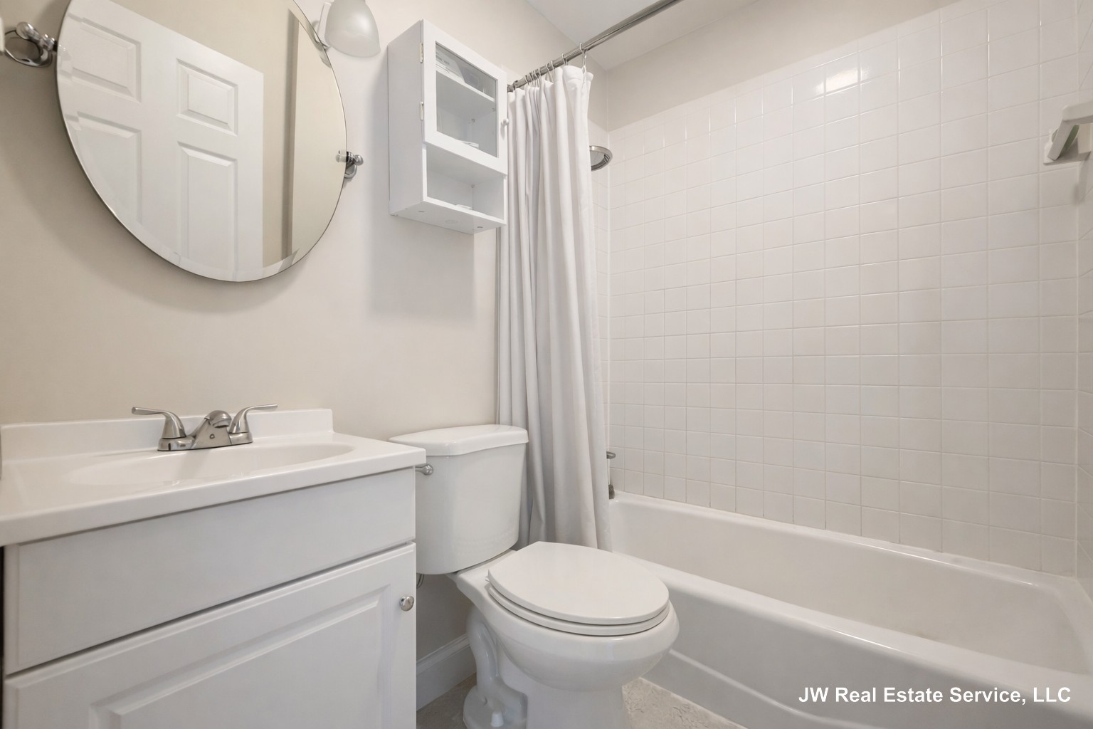 Photos of apartment on washington St.,Cambridge MA 02139