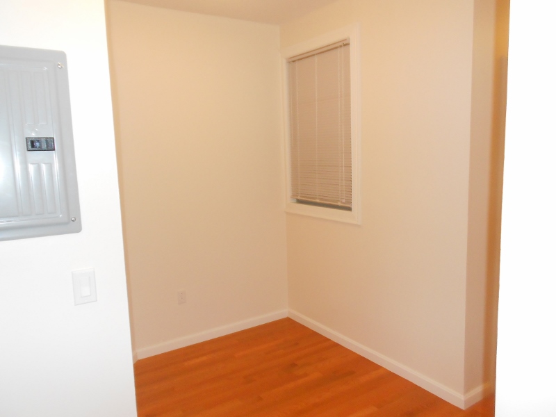 25 Edgerly Rd, Fenway