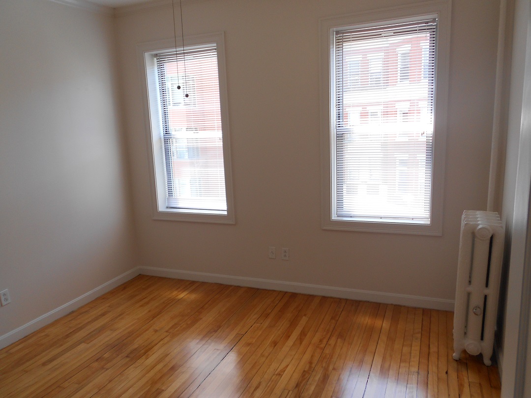 49 Burbank St, Fenway