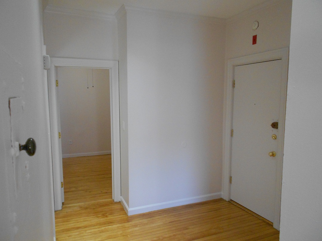 49 Burbank St, Fenway