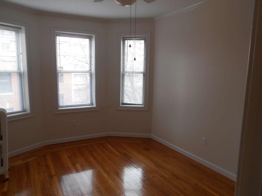 33 Edgerly Rd, Fenway