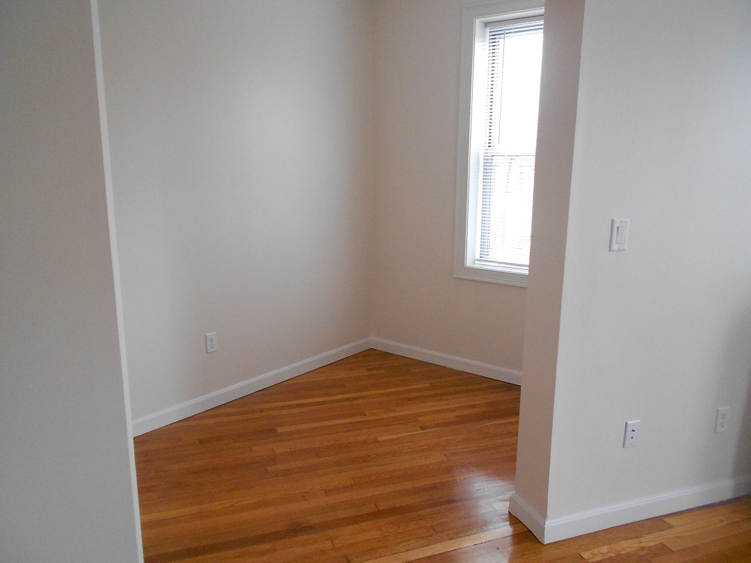 33 Edgerly Rd, Fenway