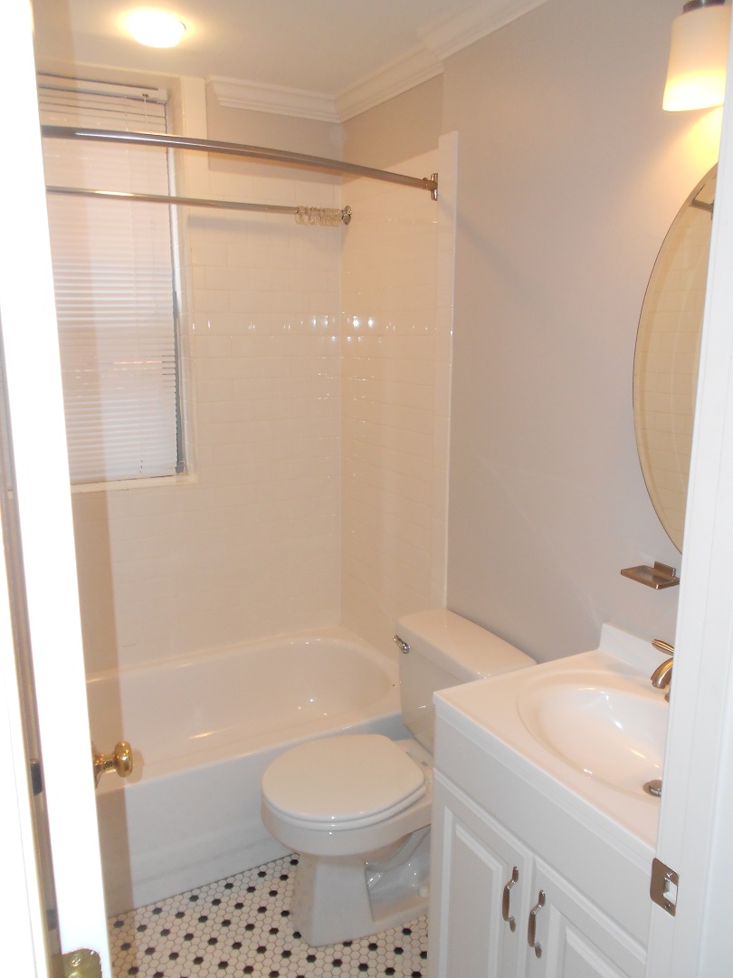 33 Edgerly Rd, Fenway