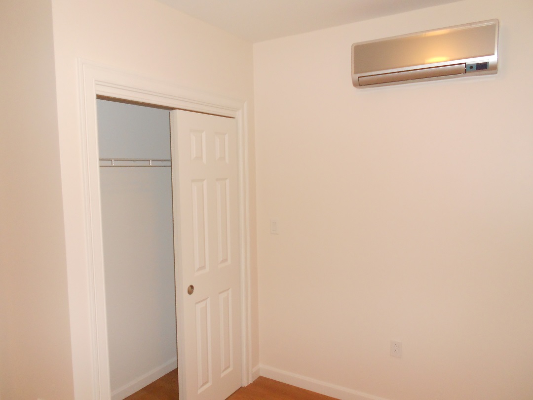 48 Burbank St, Fenway