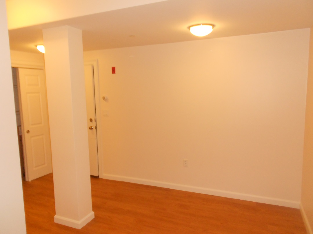 48 Burbank St, Fenway