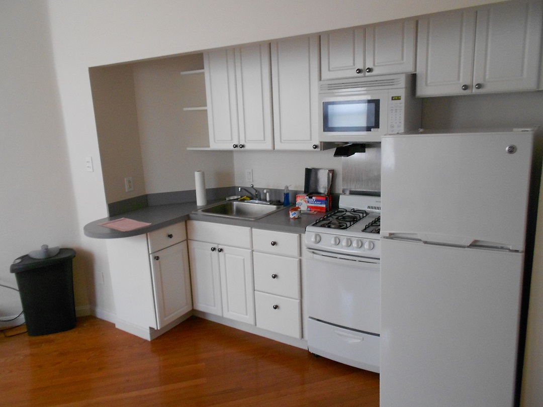 48 Burbank St, Fenway