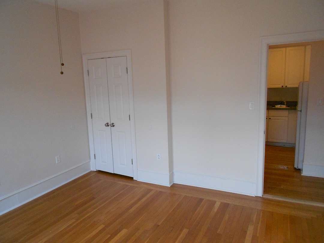 15 Edgerly Rd, Fenway