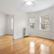 33 Edgerly Rd, Fenway