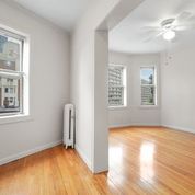 33 Edgerly Rd, Fenway