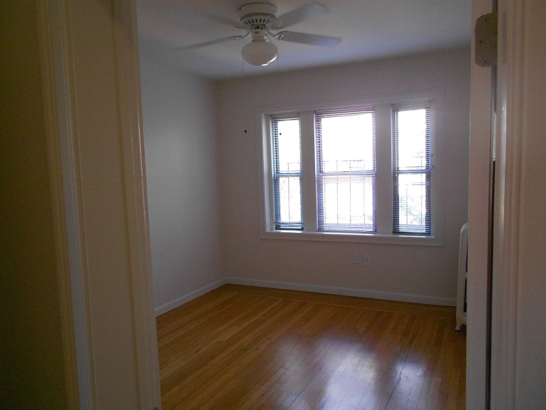 33 Edgerly Rd, Fenway