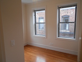 48 Burbank St, Fenway