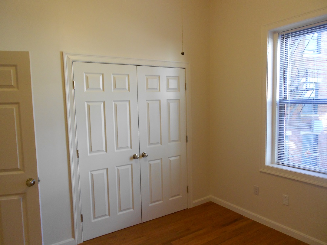 33 Edgerly Rd, Back Bay