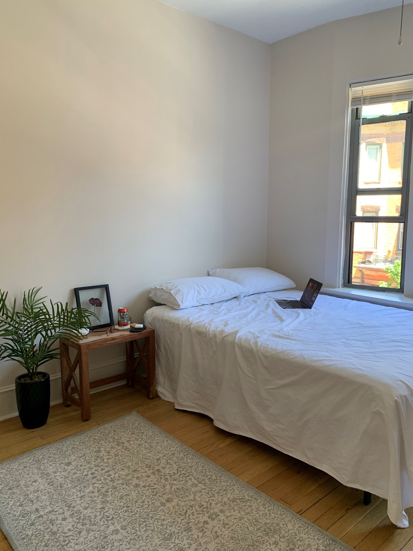 Rental image