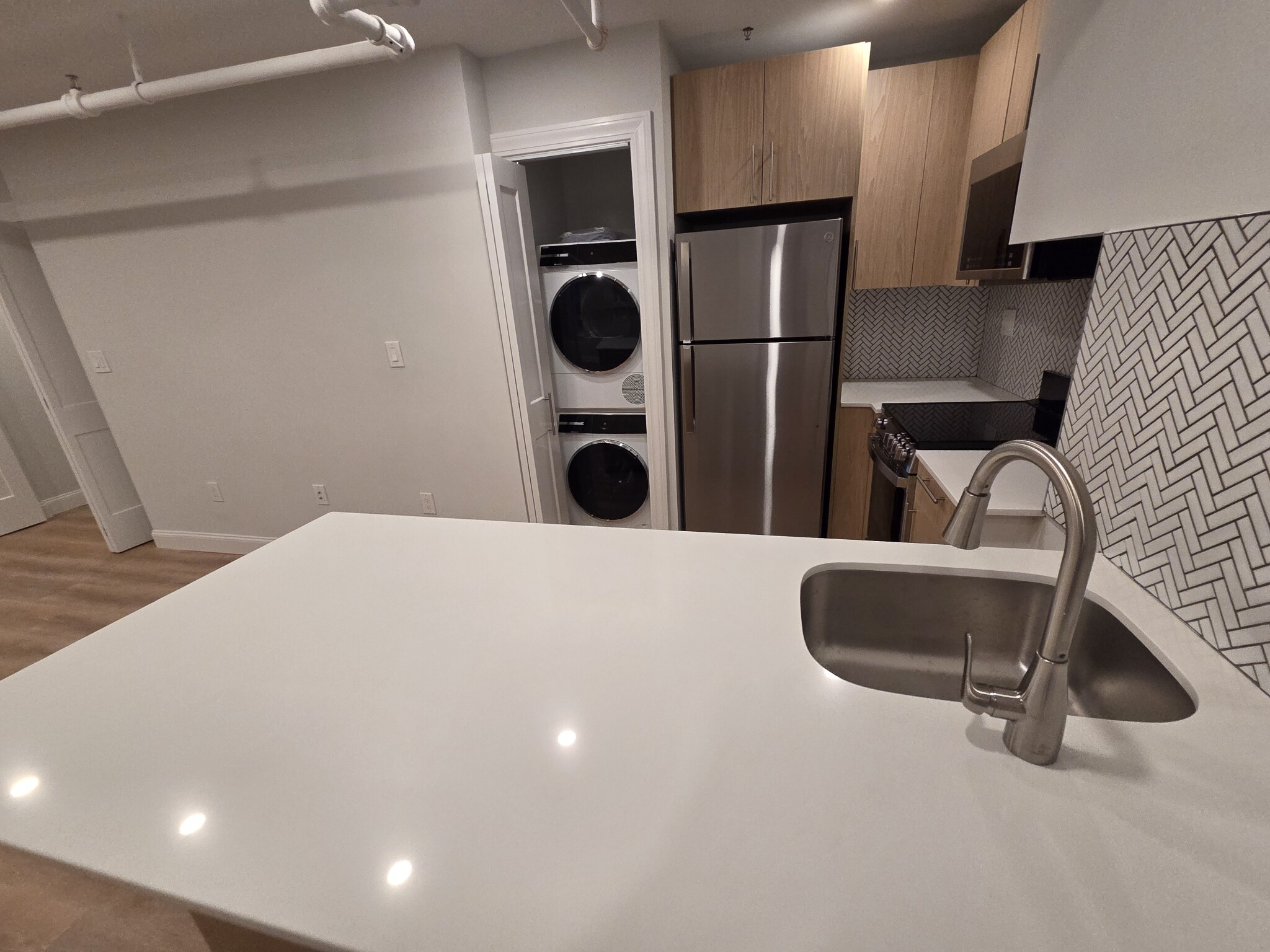 2 Joy St. - 2,800USD / month