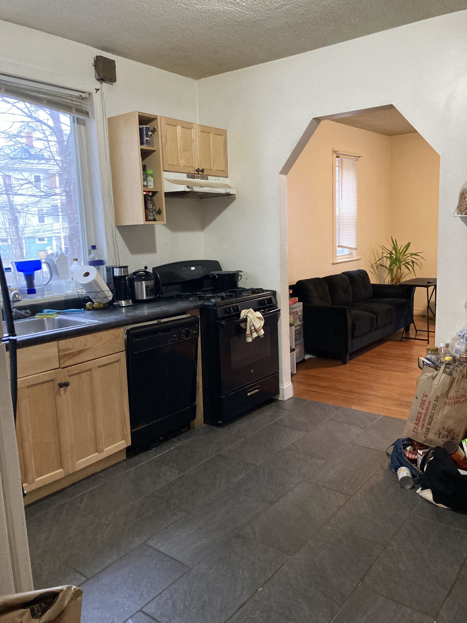 55 Hillside — Mission Hill