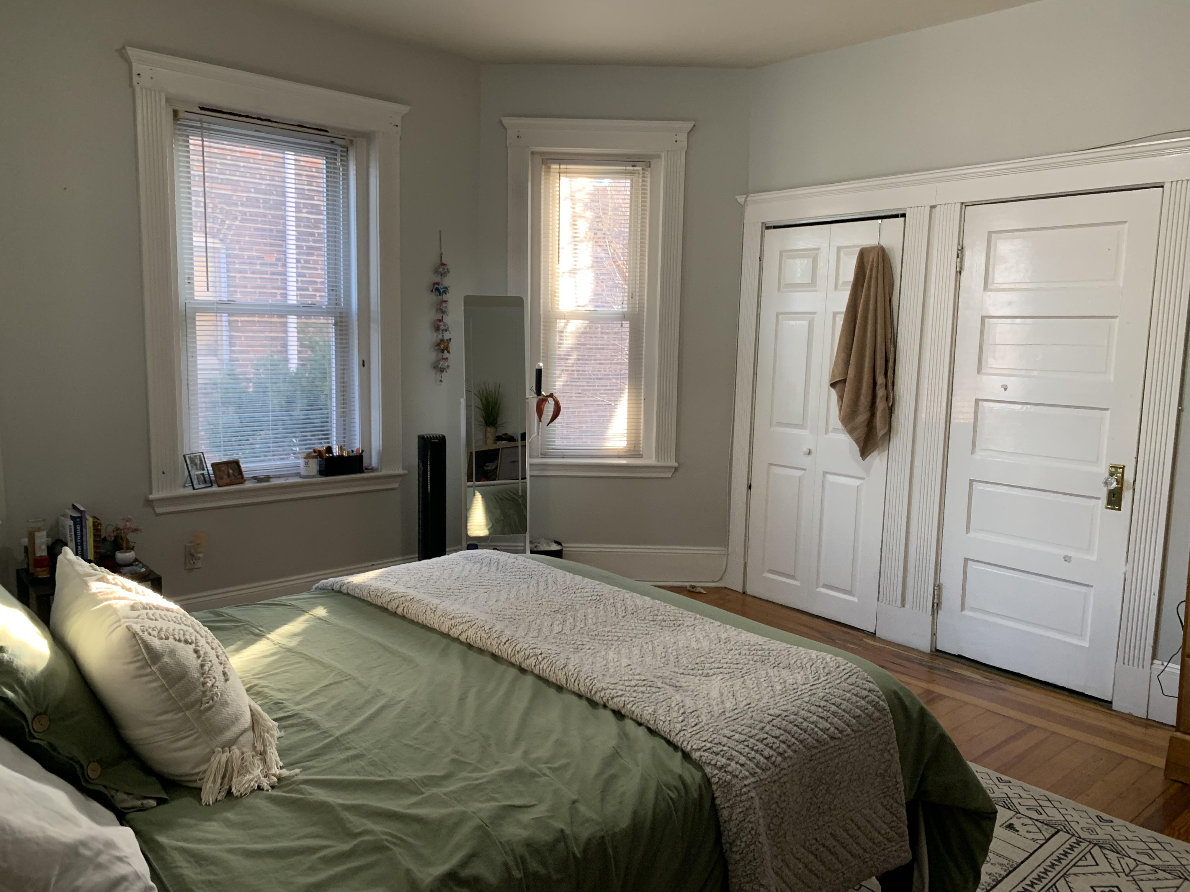 2 bed, 1 bath apartment for rent at 4 Litchfield St Unit 1, Allston — photo 6 of 9