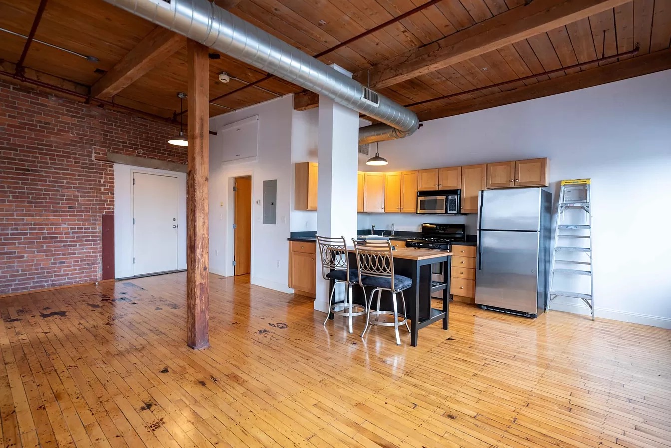 Photos of apartment on Brighton Ave.,Boston MA 02134