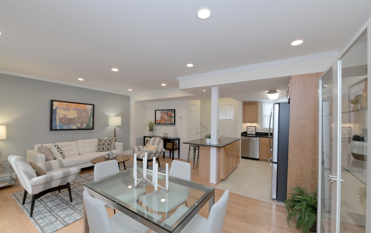 1 bed, 1 bath apartment for rent at 121 Gerry Rd Unit 0, Brookline Hills — photo 4 of 7
