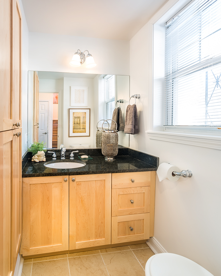 Photos of apartment on Gerry Rd.,Brookline MA 02467