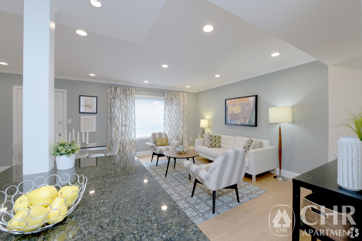 Photos of apartment on VFW Pkwy.,Brookline MA 02467