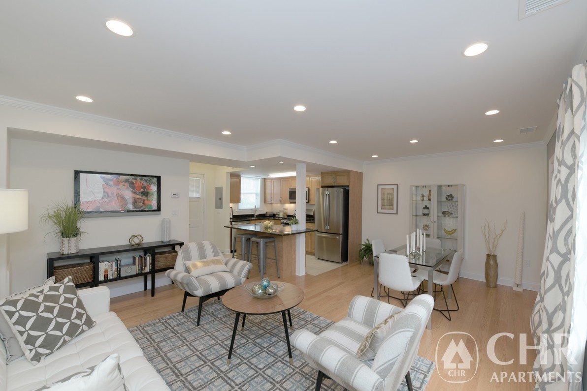 Photos of apartment on VFW Pkwy.,Brookline MA 02467