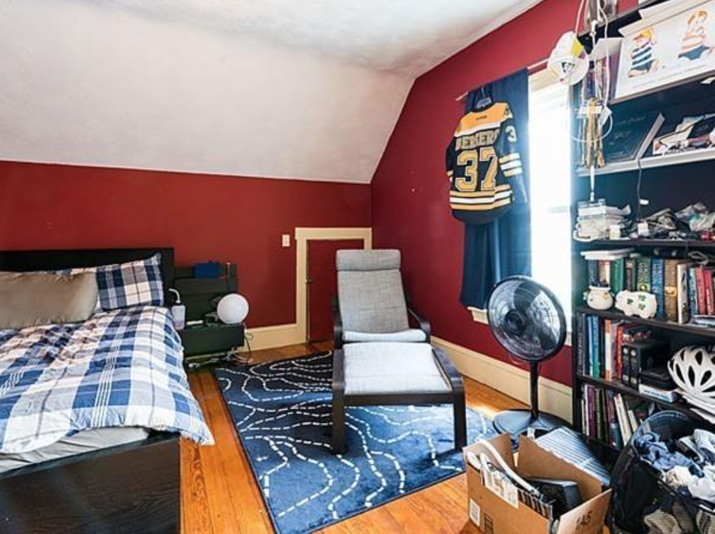 2 bed, 1 bath apartment for rent at 44 Benton Rd Unit 3, Winter Hill — photo 2 of 8