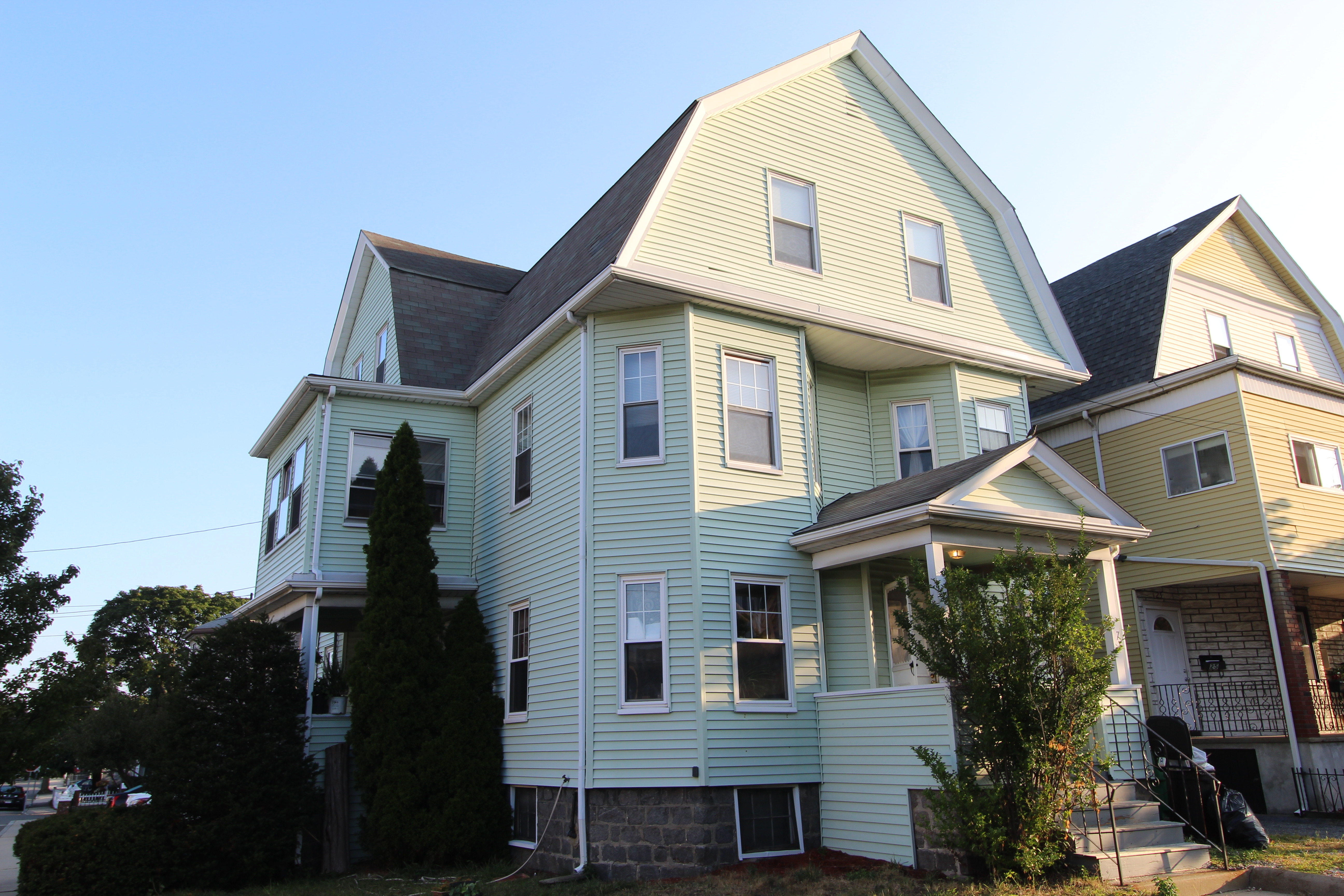 4 bed, 1 bath apartment for rent at 28 Princeton St Unit 2, West Somerville — photo 13 of 13