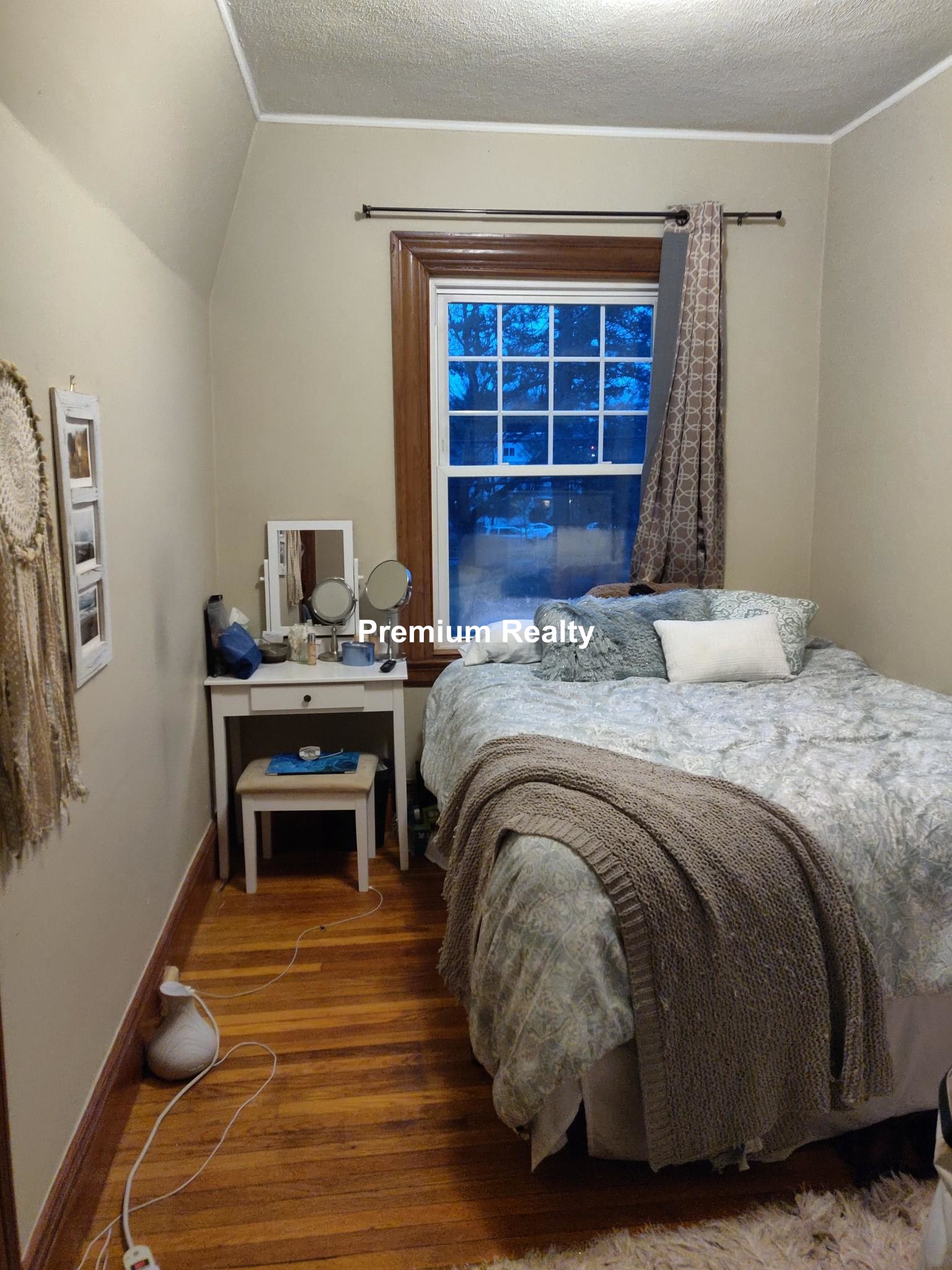 Photos of apartment on Watertown,Newton MA 