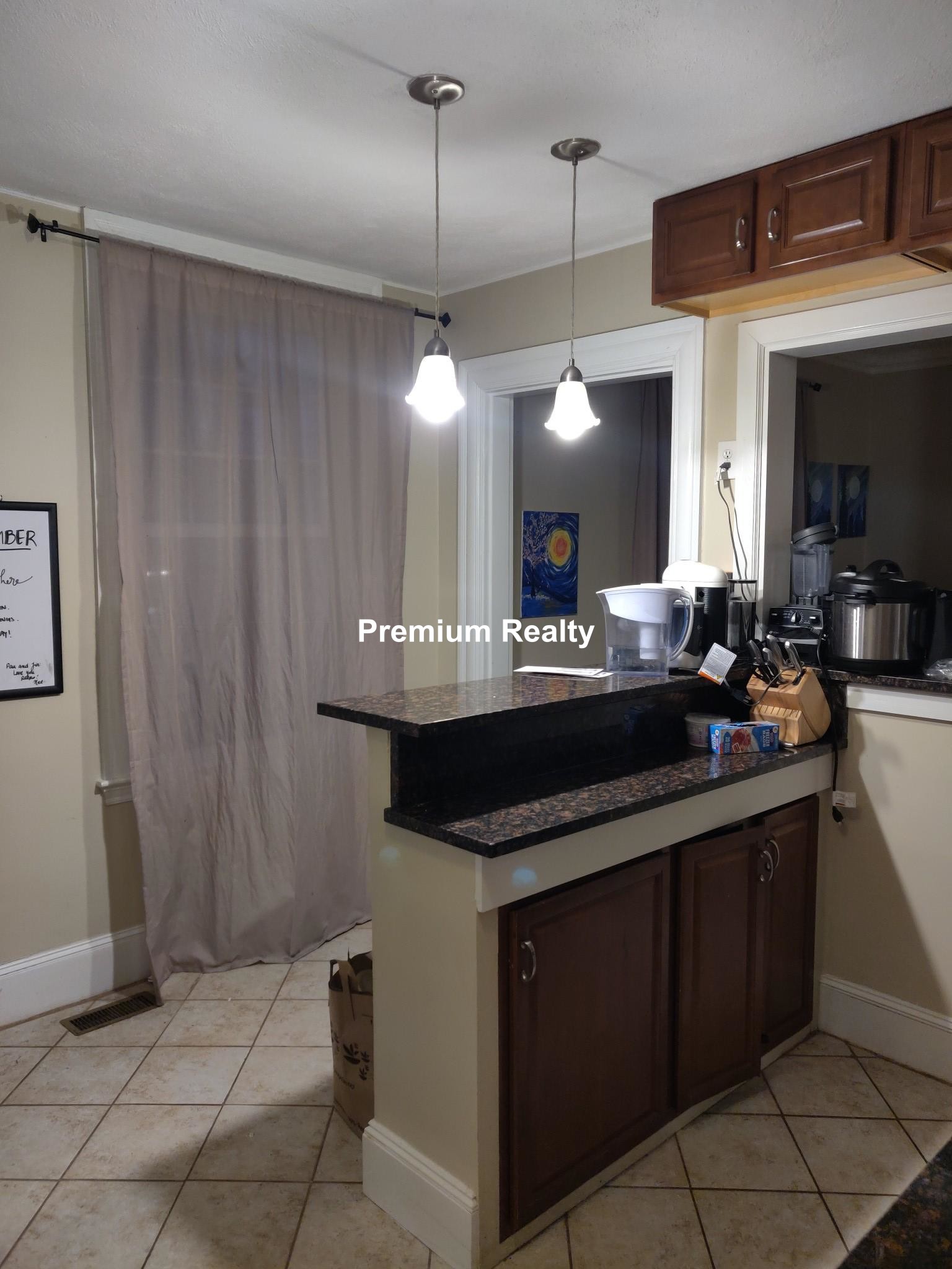 Photos of apartment on Watertown,Newton MA 