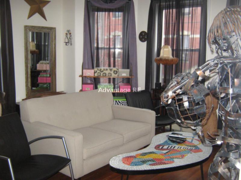 2 bed, 1 bath apartment for rent at 77 Walnut St Unit 2, Brookline — photo 8 of 8